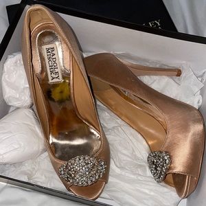 Badgley Mischka Goodie Open Toe Pump